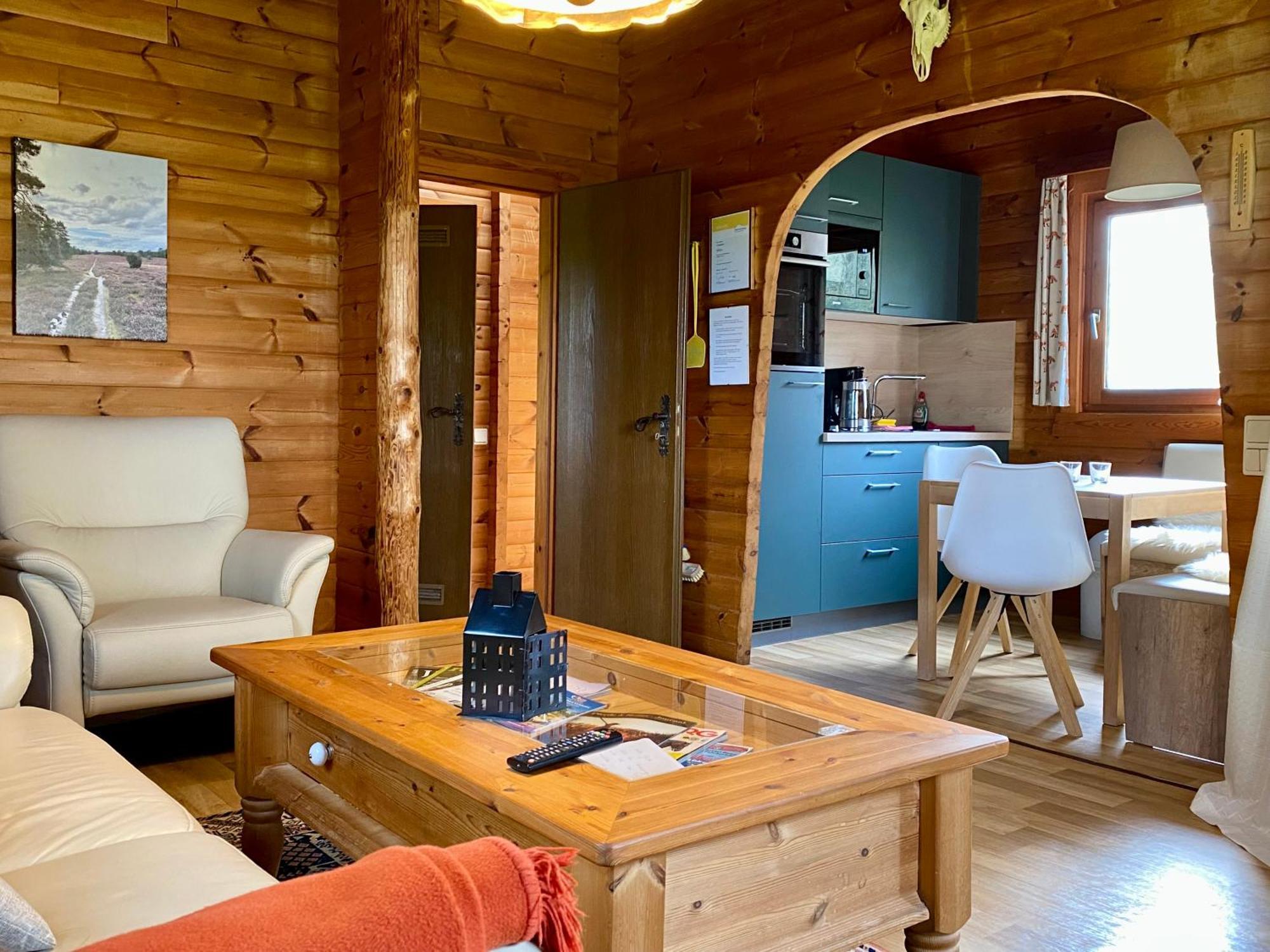 Heidegut Eschede Reitsportanlage Und Feriendorf Exteriér fotografie